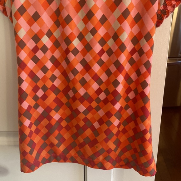 BCBG MAXAZRIA Chic Orange Square Geometric Print Stretch Blouse - Picture 4 of 7